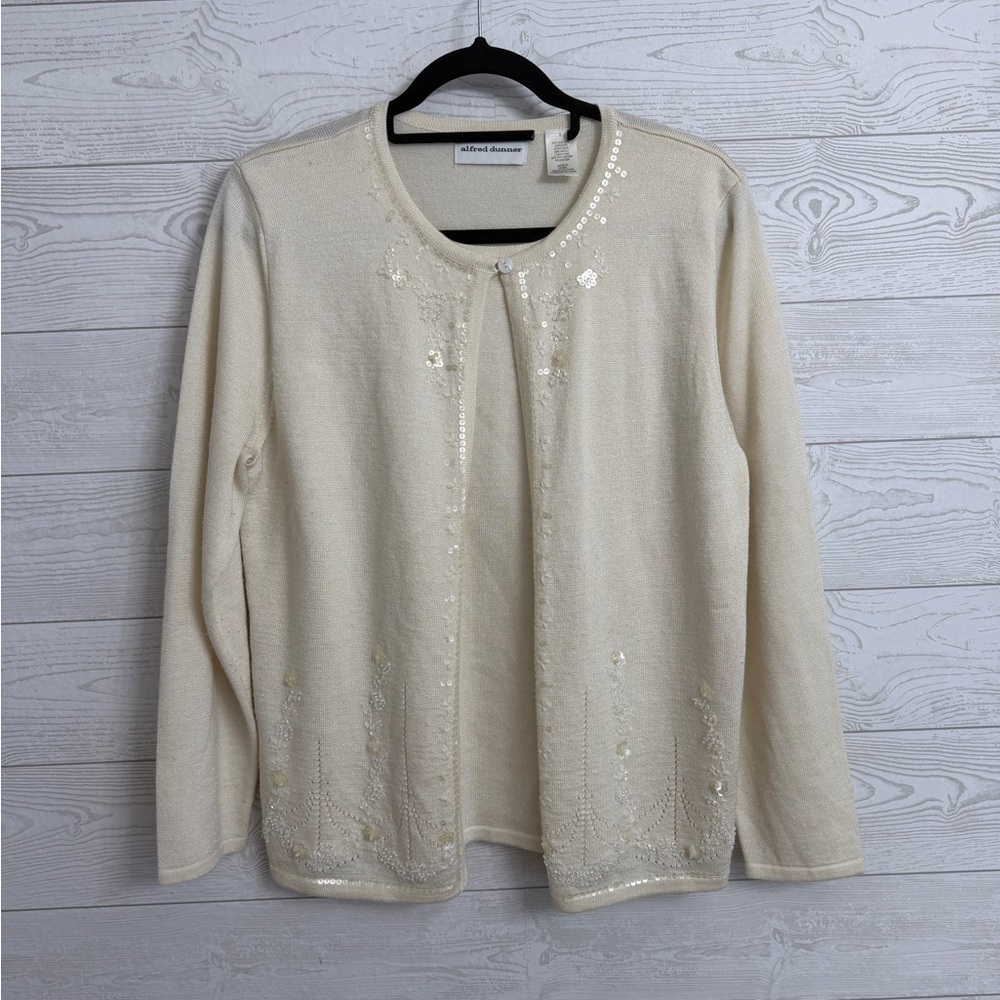Alfred Dunner Retro women’s Cream Sequin Top & Cardigan Sweater. Size S